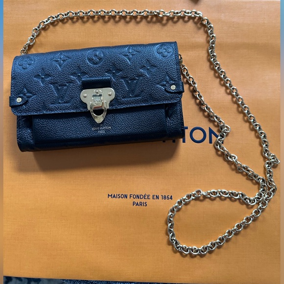 100% Authentic Louis Vuitton: Vavin Chain Wallet-Black MNG - Picture 3 of 13